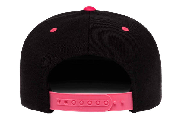 Gorra Flexfit Snapback Plana 6089MT 6 Paneles Black / Neon Pink